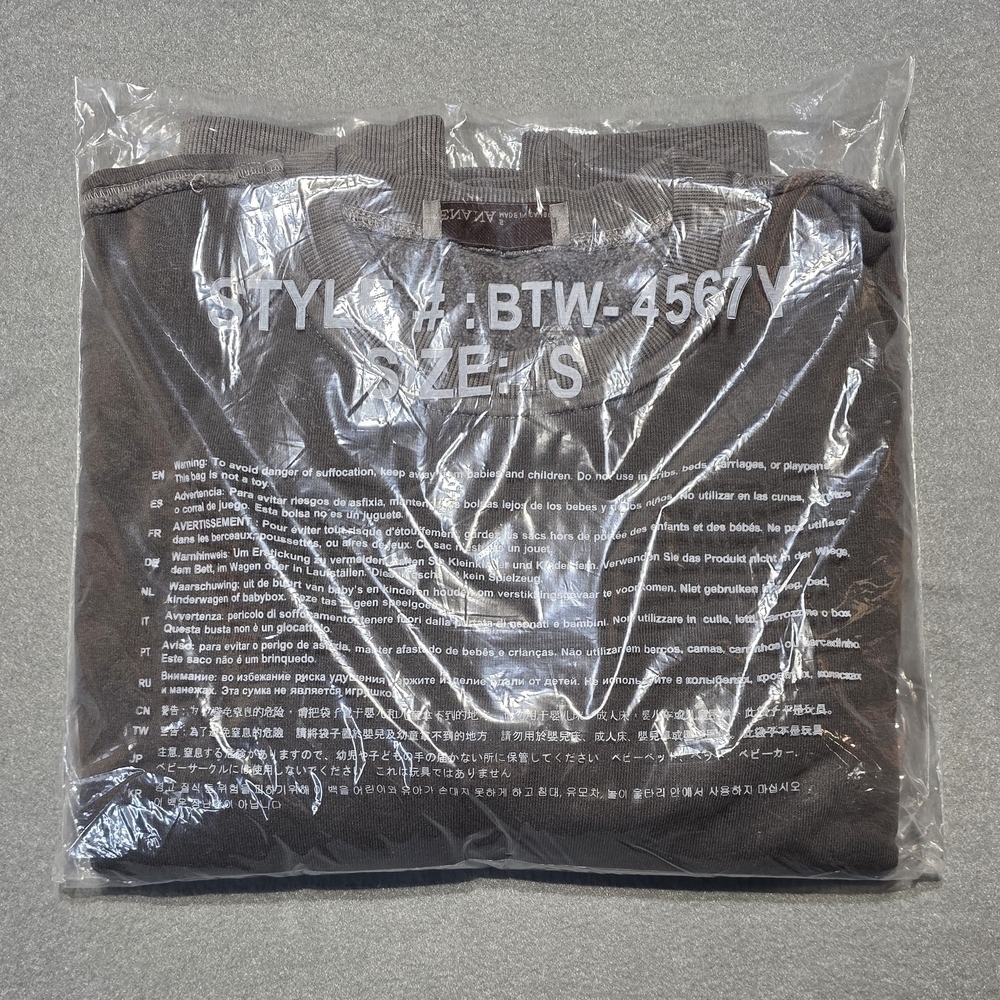 Zenana Outfitters Charcoal Mineral Wash Crew Neck Sweater NWOT PTP 22 Length 22 - Picture 6 of 8